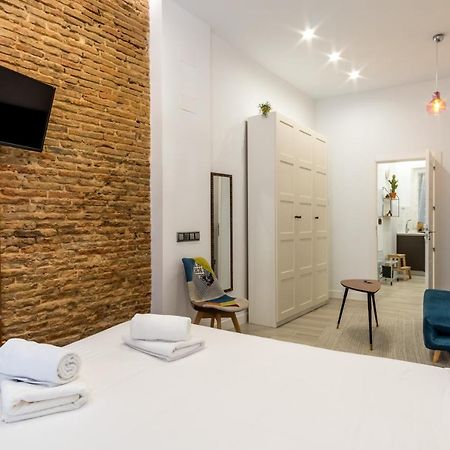 2 Habitaciones 2 Banos- Moderno Y Acogedor - Imperial Madrid Exterior foto